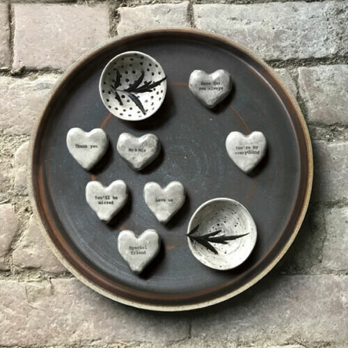 East of India Porcelain Hearts -min